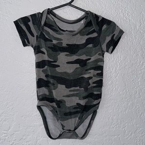 Little Sleepies Vintage Camo bodysuit